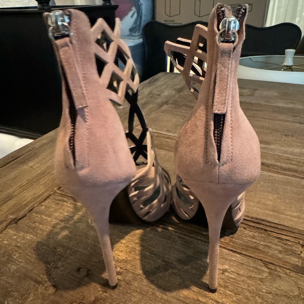 Giuseppe Zanotti Heels - Picture 2 of 4